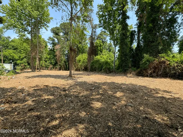 500 W Wilmington Street, Burgaw, NC 28425