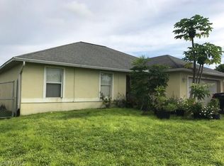 3206 33rd St SW, Lehigh Acres, FL 33976