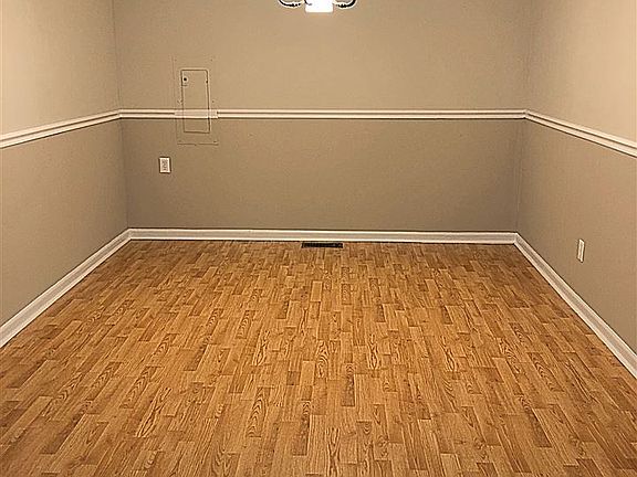 4th image of 2509 Stoneville St