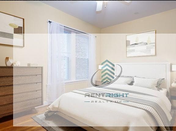 4th image of 1452 W Winnemac Ave #1
