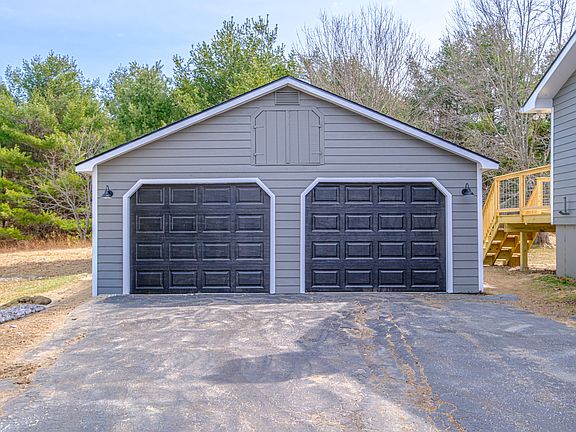 3rd image of 245 Payne Road