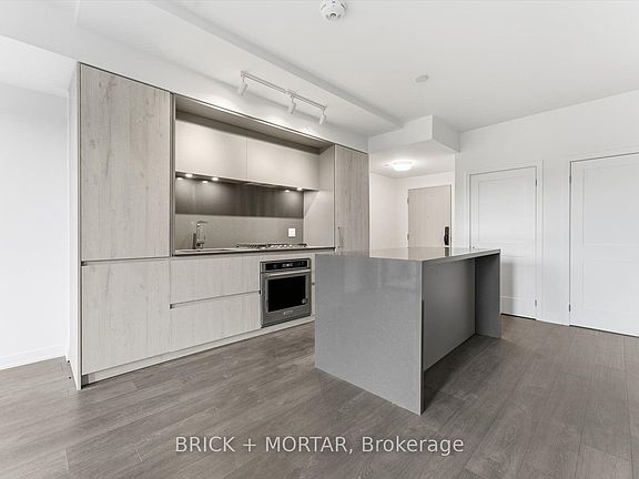 4th image of 1 Hillsdale Ave W #301
