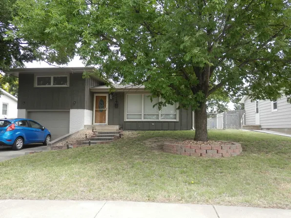 2724 Hickory St, Hays, KS 67601