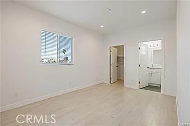 1143 1/2 Irolo St — Photo 4