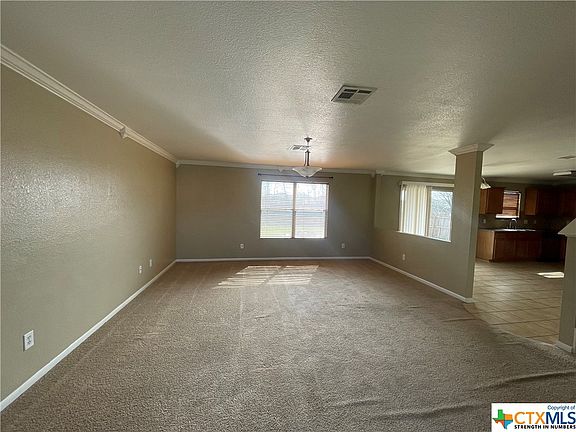 3rd image of 3104 Blackburn Dr