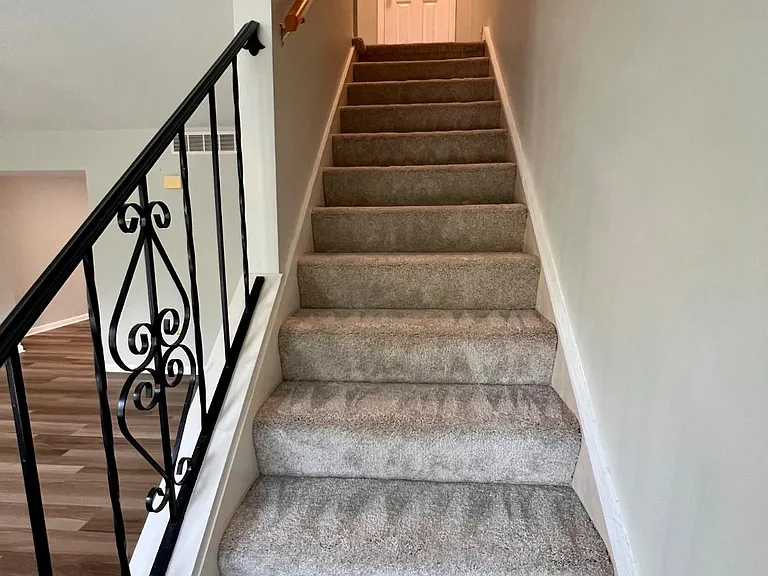 41704 Courthouse Dr — Photo 10
