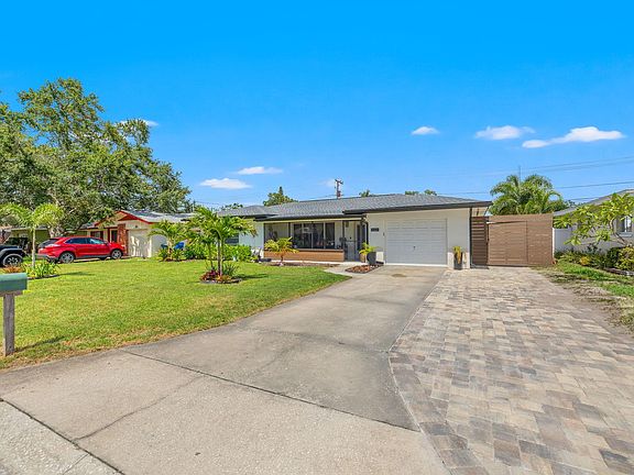 3rd image of 1501 San Helen Dr