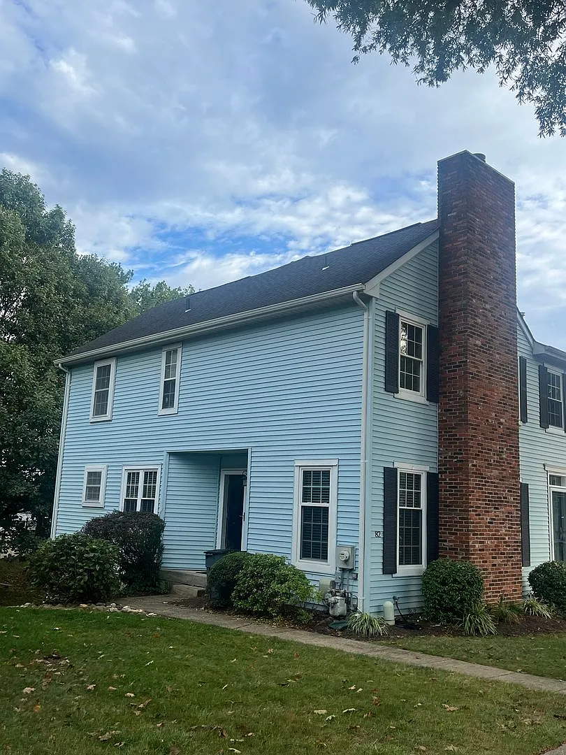 3 Bd / 2.5 Bth Pennsbury School District Townhome — Photo 2