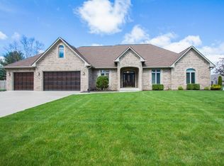 2051 Aspen Dr, Avon, IN 46123