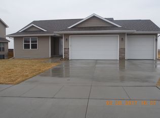 416 Southern Prairie Dr, Madrid, IA 50156