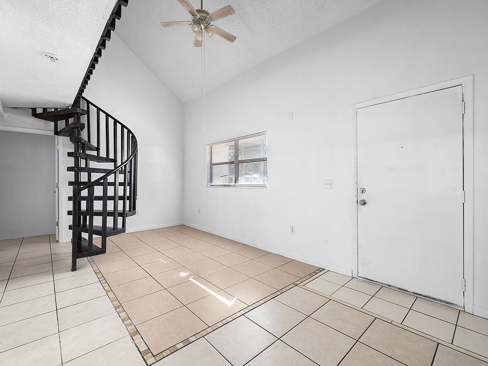 1st image of 2142 Bradford St APT 302