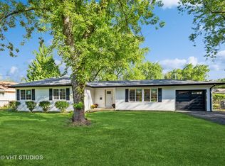 3104 Saint James St, Rolling Meadows, IL 60008