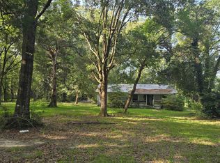 15616 Dogwood Rd, Bay Minette, AL 36507