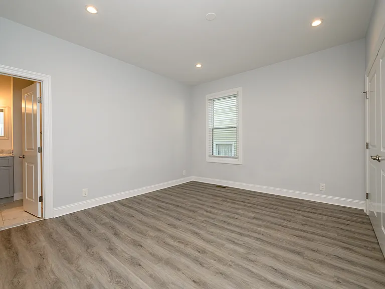 32 Woodland Ave #1 — Photo 13