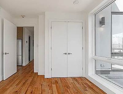 5th image of 363 Winthrop St #7F