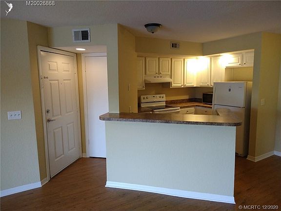 2nd image of 1401 Village Blvd APT 926