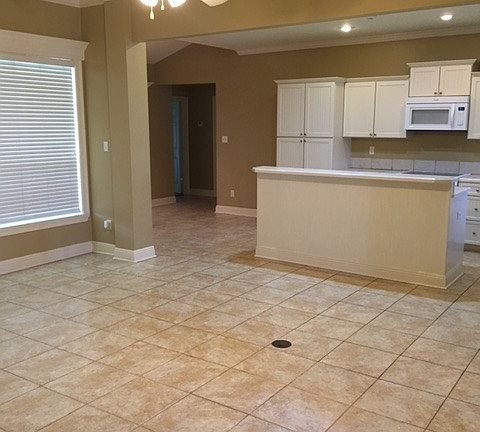 4th image of 314 N Lakepointe Dr