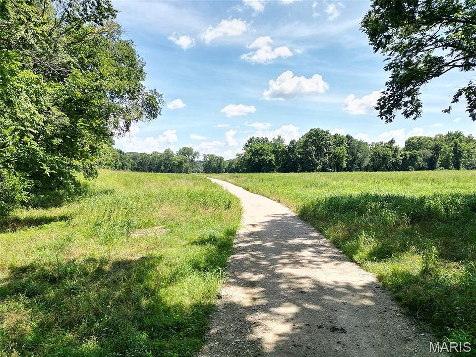 1st image of 2 Howe Xing
