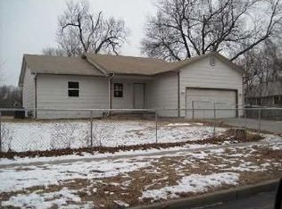 2235 N Park Pl, Wichita, KS 67204