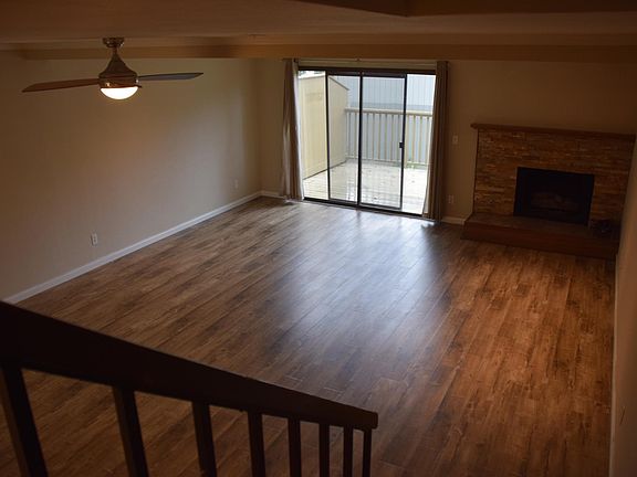 2nd image of 10 Park Crest Ct APT B