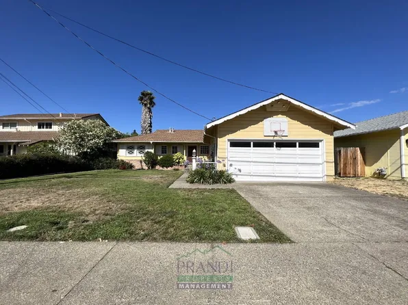 25 El Camino Dr, Corte Madera, CA 94925