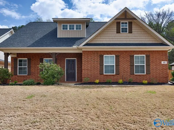 111 Ivy Vine Dr, Toney, AL 35773