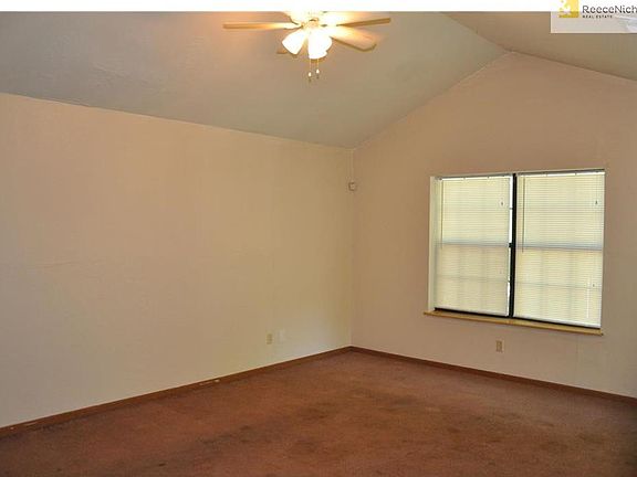 4th image of 6844 Bales Ave
