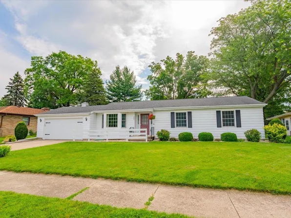 222 North Willard Avenue, Janesville, WI 53548