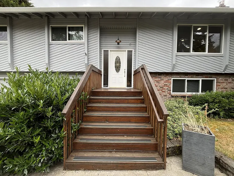 17688 NW Dogwood Ct — Photo 4