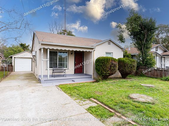 2nd image of 4211 43rd St