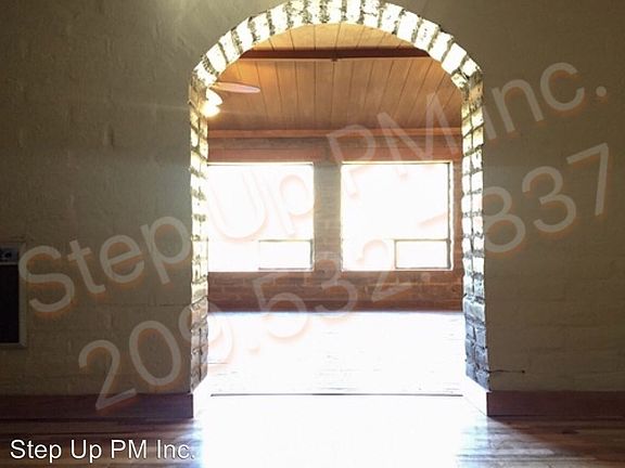 5th image of 202 Ohara Dr