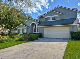 2718 Buckhorn Oaks Dr, Valrico, FL 33594