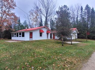 18723 Yampa Ln, Ocqueoc, MI 49759