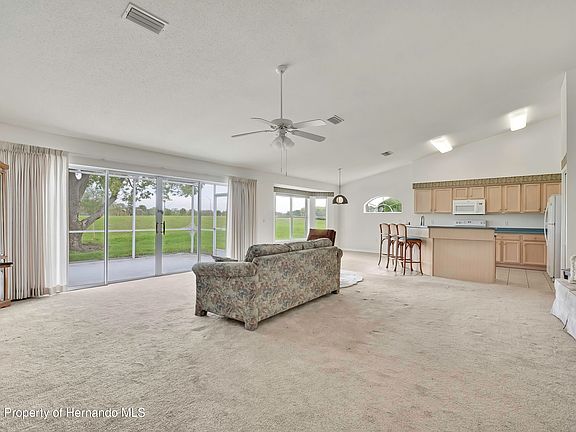 5th image of 11203 Sun Tree Rd
