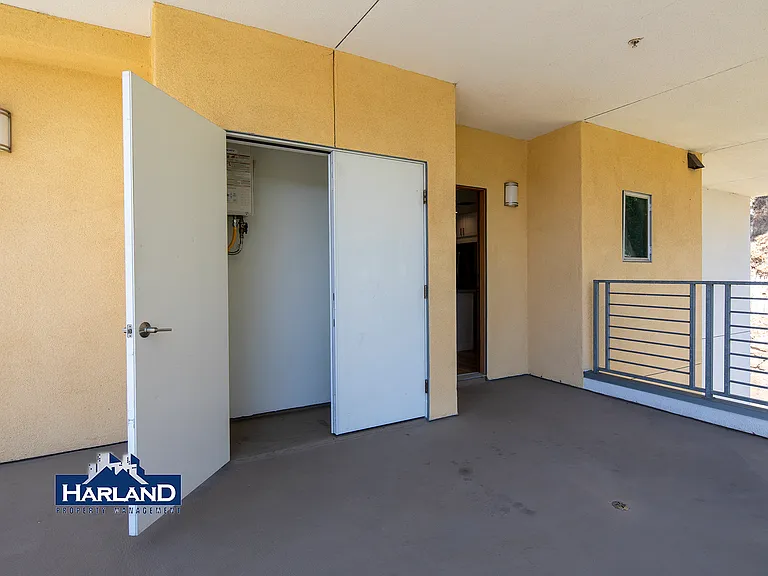 3333 Reynard Way #16 — Photo 19