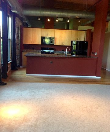 4th image of 2511 W Moffat St #P-3