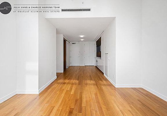 5th image of 15 William St APT 28B
