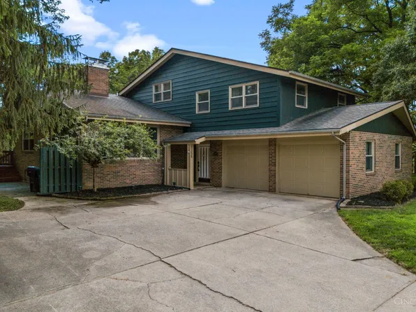1156 Warren Dr, Wilmington, OH 45177