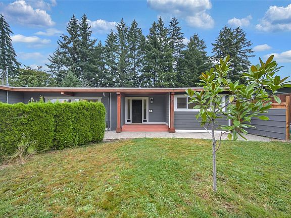 2nd image of 4281 Michigan Rd