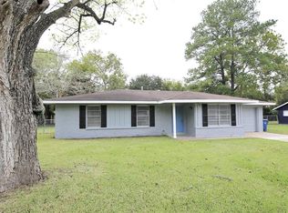 713 Gubert Ln, Alvin, TX 77511