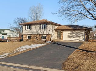 17130 Florida Ct, Farmington, MN 55024