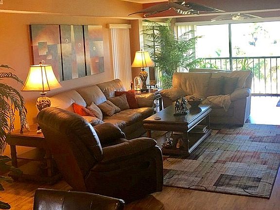 3rd image of 7430 Lake Breeze Dr APT 401