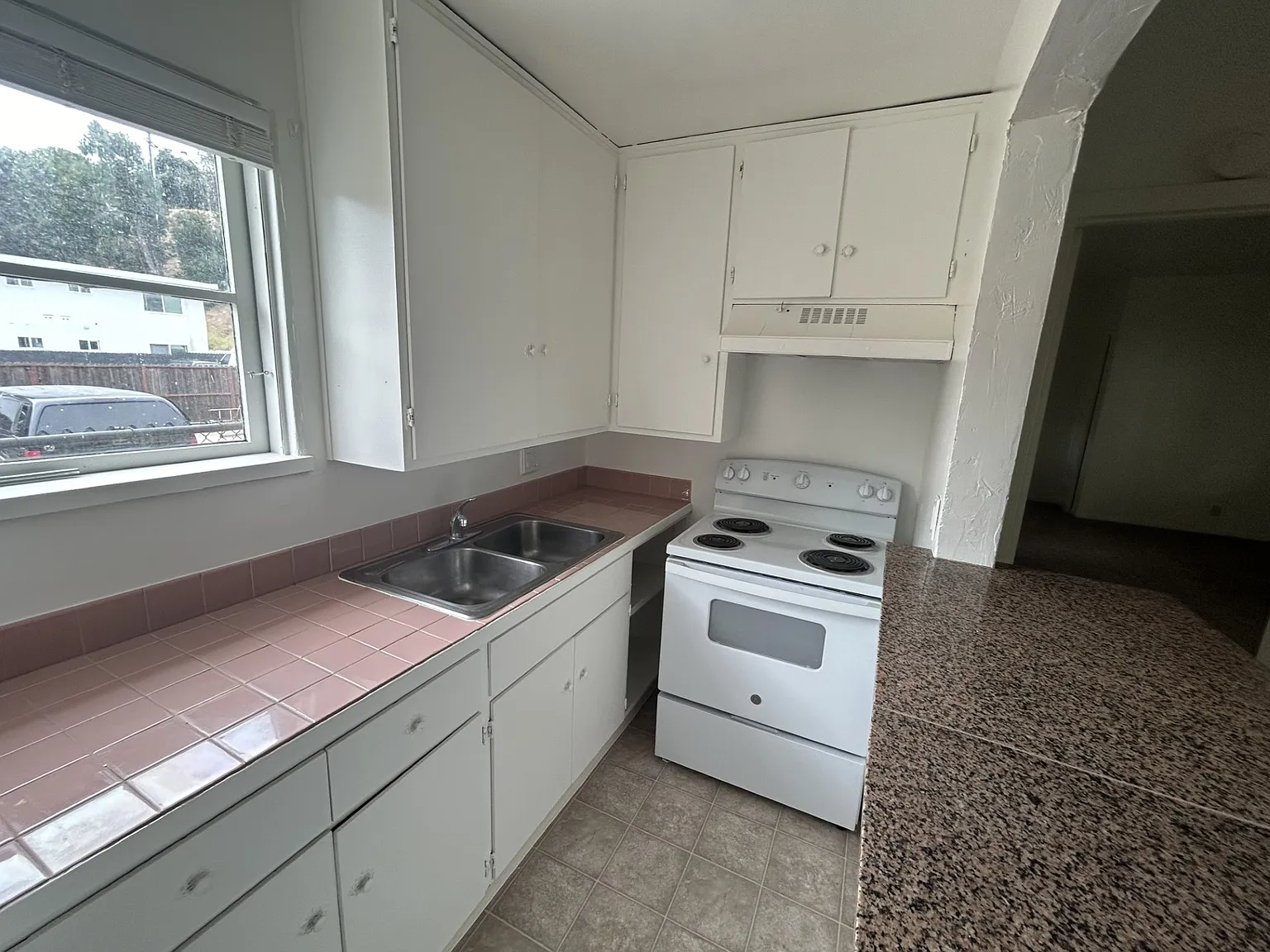 1 bed, 700 sqft, $2,900 — Photo 2