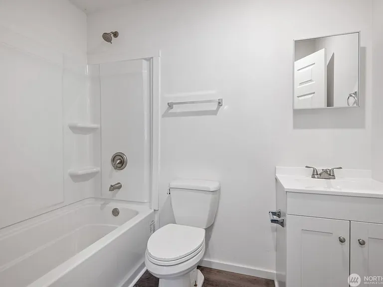 285 20th Ave #1 — Photo 7