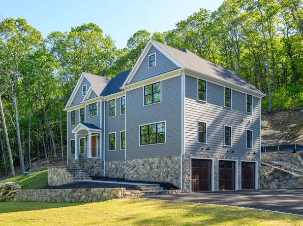 19 Ives Court, Ridgefield, CT 06877