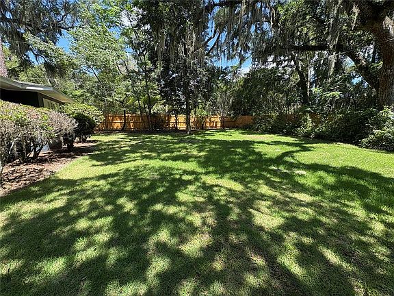 2nd image of 706 NW 20th St