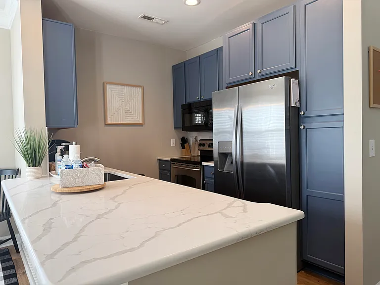 106 Sunset Cir #202 — Photo 10