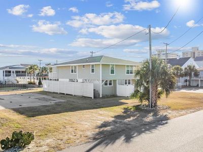 302 61st Ave. N, North Myrtle Beach, SC, 29582