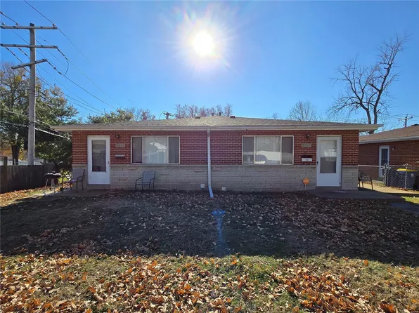 9956 Sue Ct, Saint Ann, MO 63074