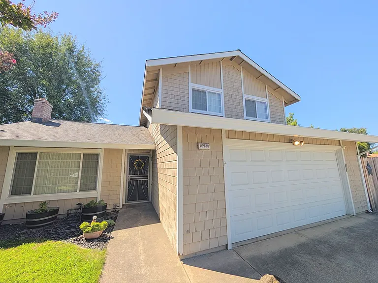 10988 Mira River Ct — Photo 2